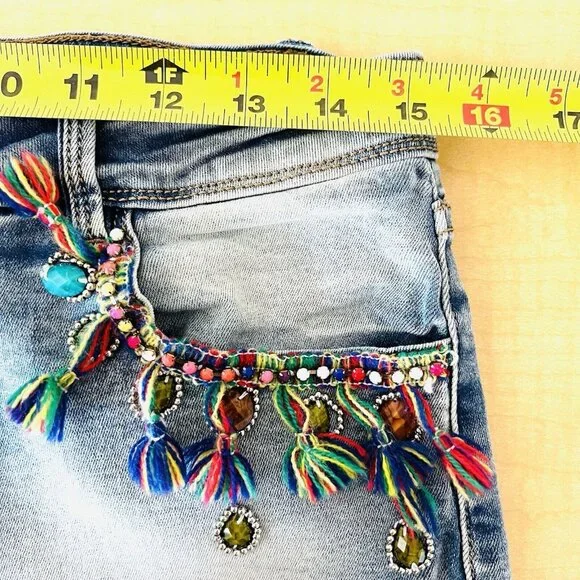 Chelsea & Violet Stretch Blue Denim Shorts Size 30 Fringed Cut off Beads Tassels - Picture 7 of 10